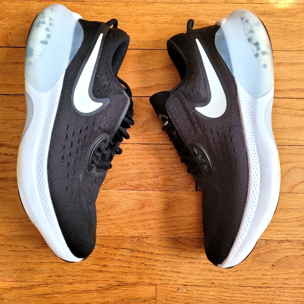 [SOLD] Like New! Nike Joyride Dual Run Shoes
